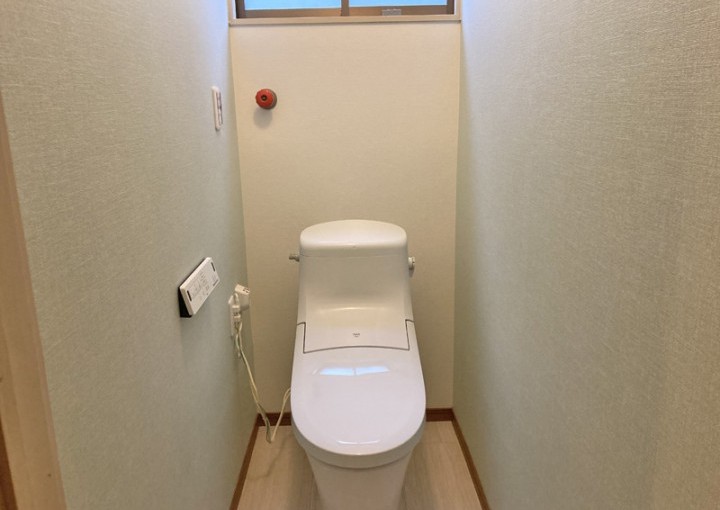 和式トイレをシャワートイレに快適リフォーム
